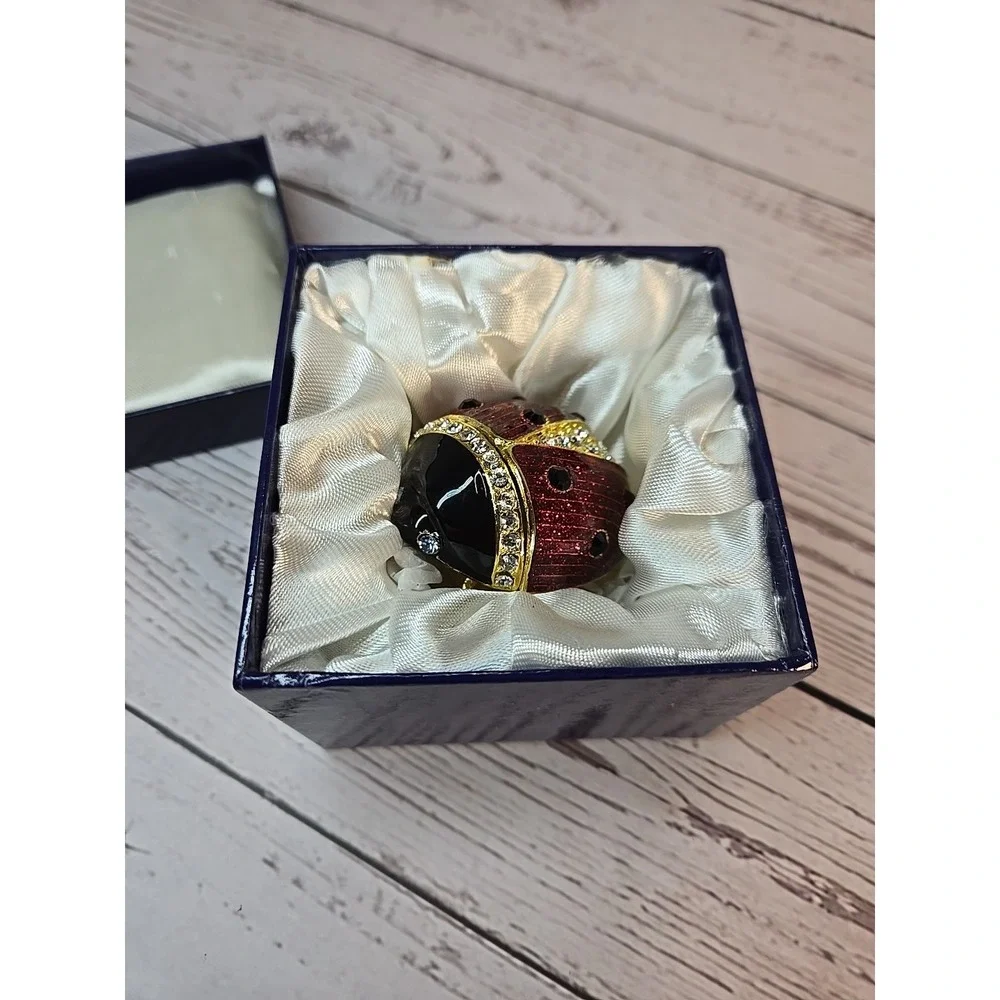 Kingspoint Designs Ladybug trinket box w/ necklace red enamel Jewelry Rhinestone